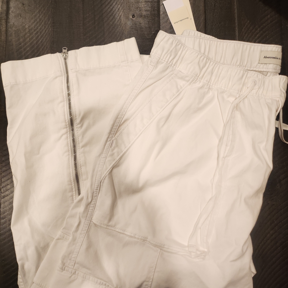 NWT Abercrombie & Fitch White High-Rise Baggy Trousers - Picture 2 of 10